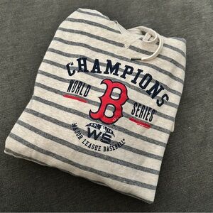 Boston Red Sox 2018 World Series Champions pullover hoodie size large